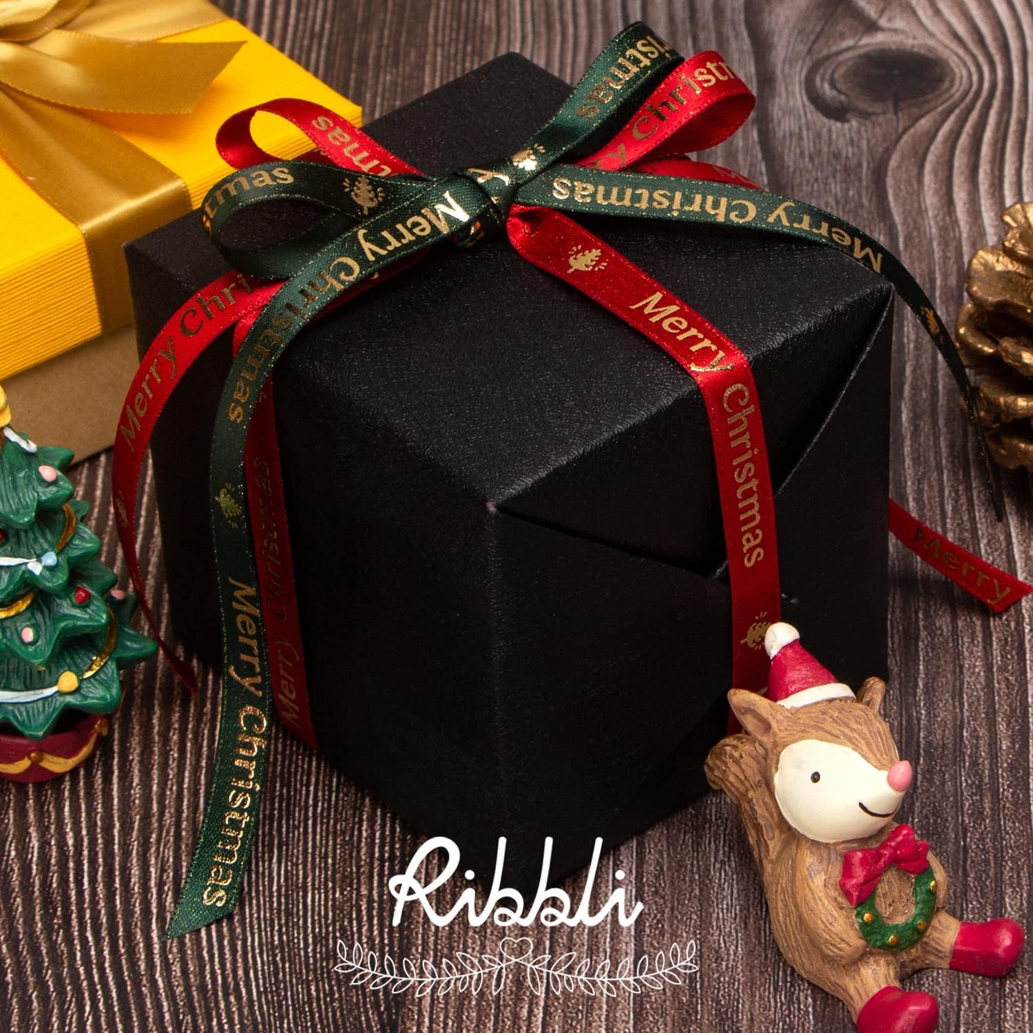 Ribbli 2 Rolls Christmas Ribbon,Red and Green Satin Ribbon with Gold Pattern,Use for Christmas Craft,Gift Wrapping,Home Decor,3/8 Inches Total 20 Yards,Red/Green/Gold(Red/Green)