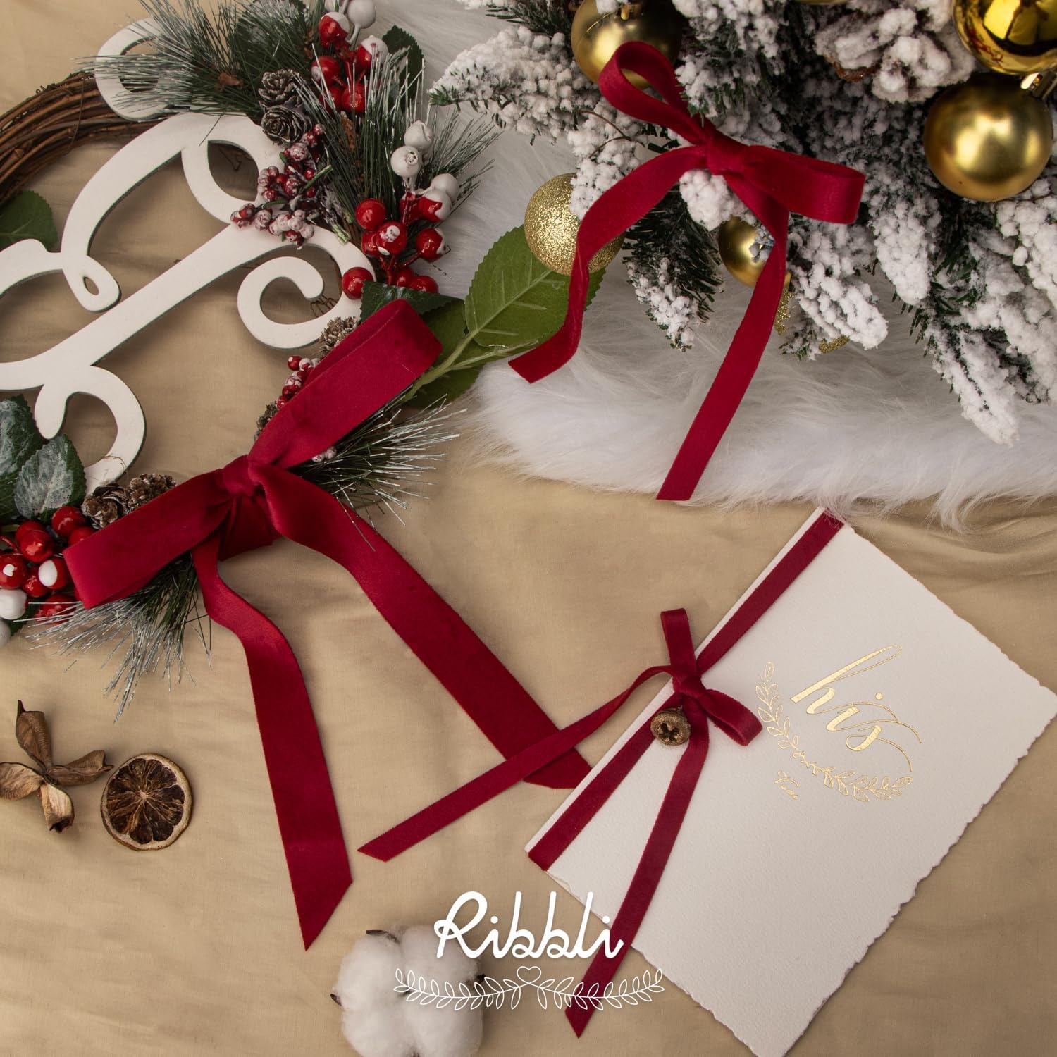 Ribbli Antique Gold Velvet Ribbon Double Faced 1 Inch 10-Yard Spool Gold Ribbon Use for Christmas Tree Ornaments Gift Wrapping Wreath Decoration Wedding Boutonnieres(Vintage Red)