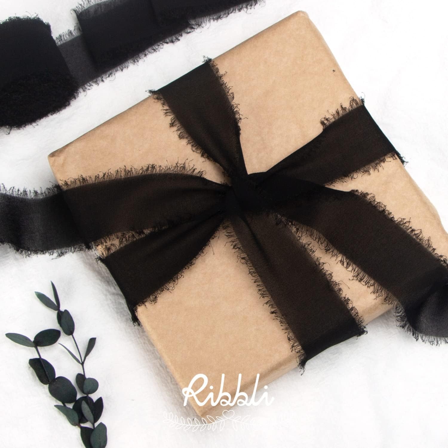 Ribbli Chiffon Silk Ribbon, 1.5 inch x 30 Yard, Champagne/Terracotta/Rust Red Fringe Chiffon Fall Ribbon for Wedding Invitations, Bridal Bouquets Wrapping, Flower Arrangement Decoration(Black)