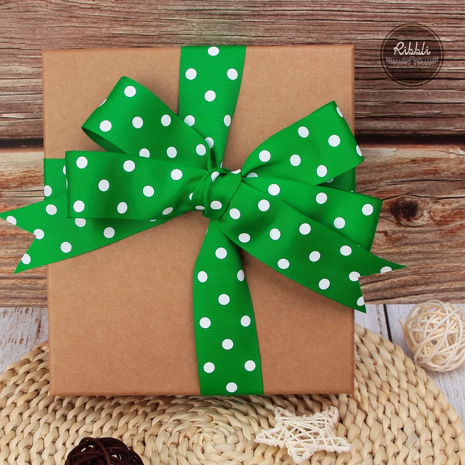 Ribbli Grosgrain Polka Dot Craft Ribbon,1-1/2 Inch,10-Yard Spool,Apple Green with White Dots,Use for Hair Bows,Gift Wrapping,All Crafting and Sewing(Emerald Green/White)