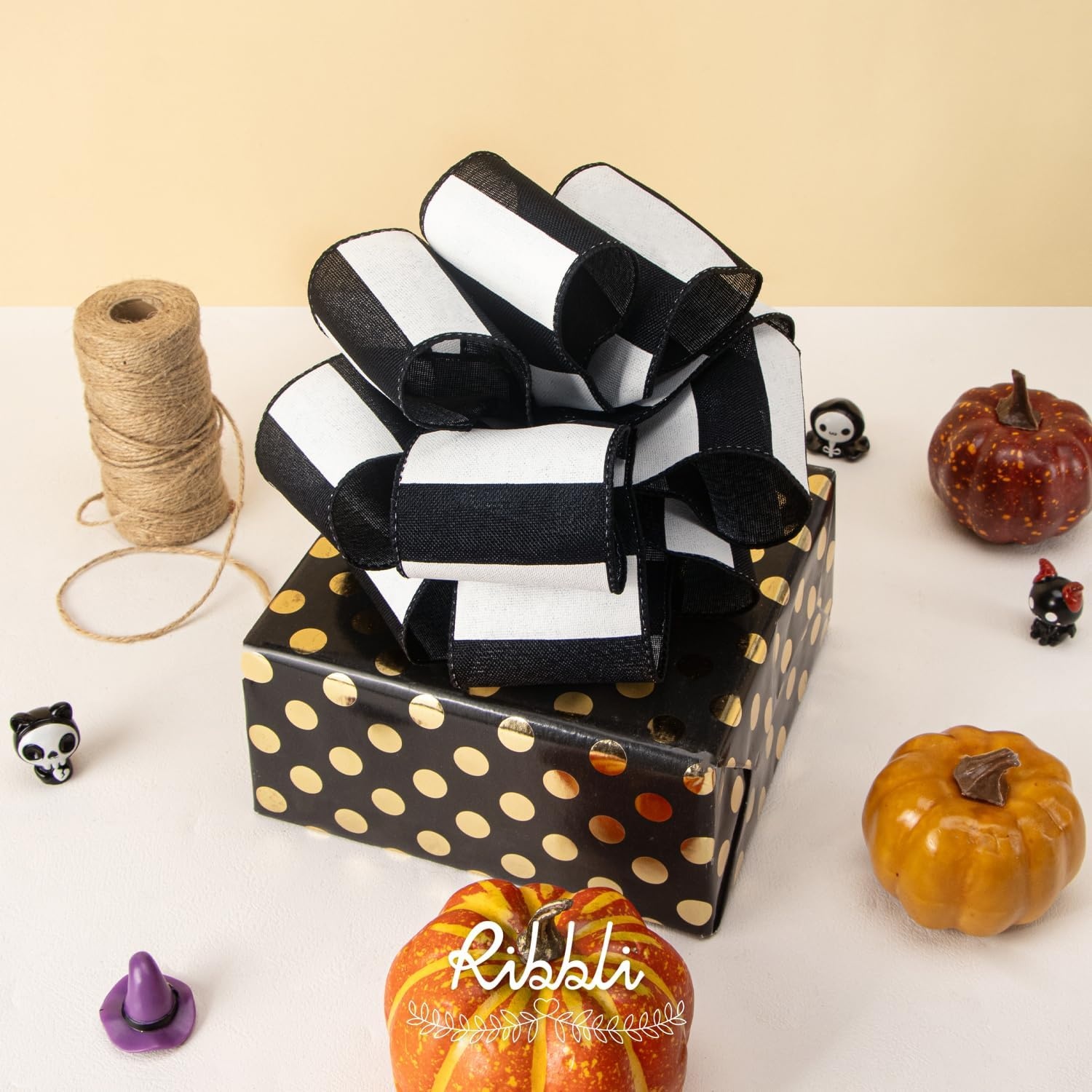 Ribbli Black and White Stripe Wired Ribbon, 2-1/2 Inch x 10 Yard, Horizontal Striped Burlap Ribbon for Craft, Wreath,Christmas Tree Decoration, Outdoor Decoration(Wide White/Black)