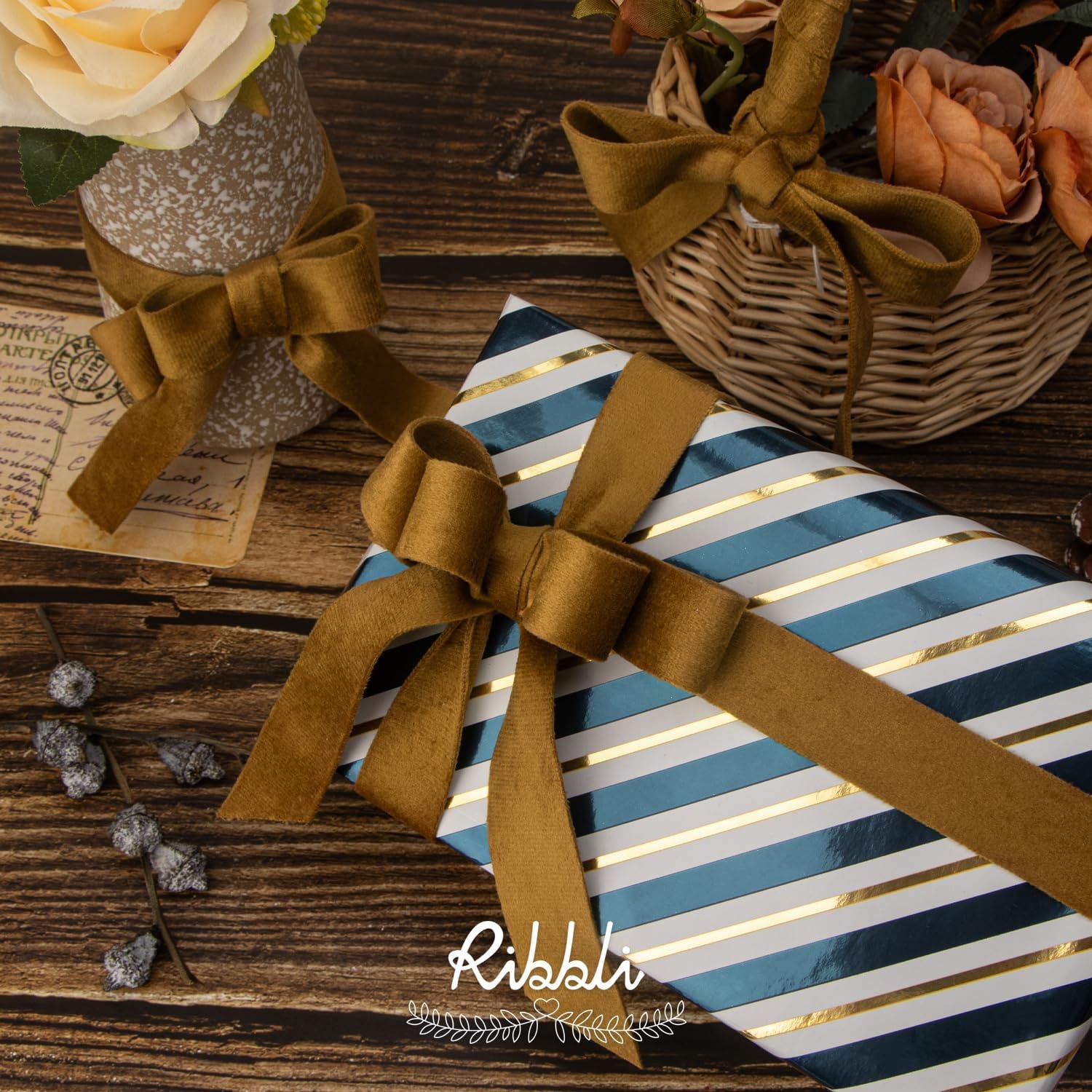 Ribbli Light Dusty Blue Velvet Ribbon Double Faced 1 Inch 10-Yard Spool Light Dusty Blue Ribbon Use for Christmas Tree Ornaments Gift Wrapping Wreath Decoration Wedding Boutonnieres(Antique Gold)