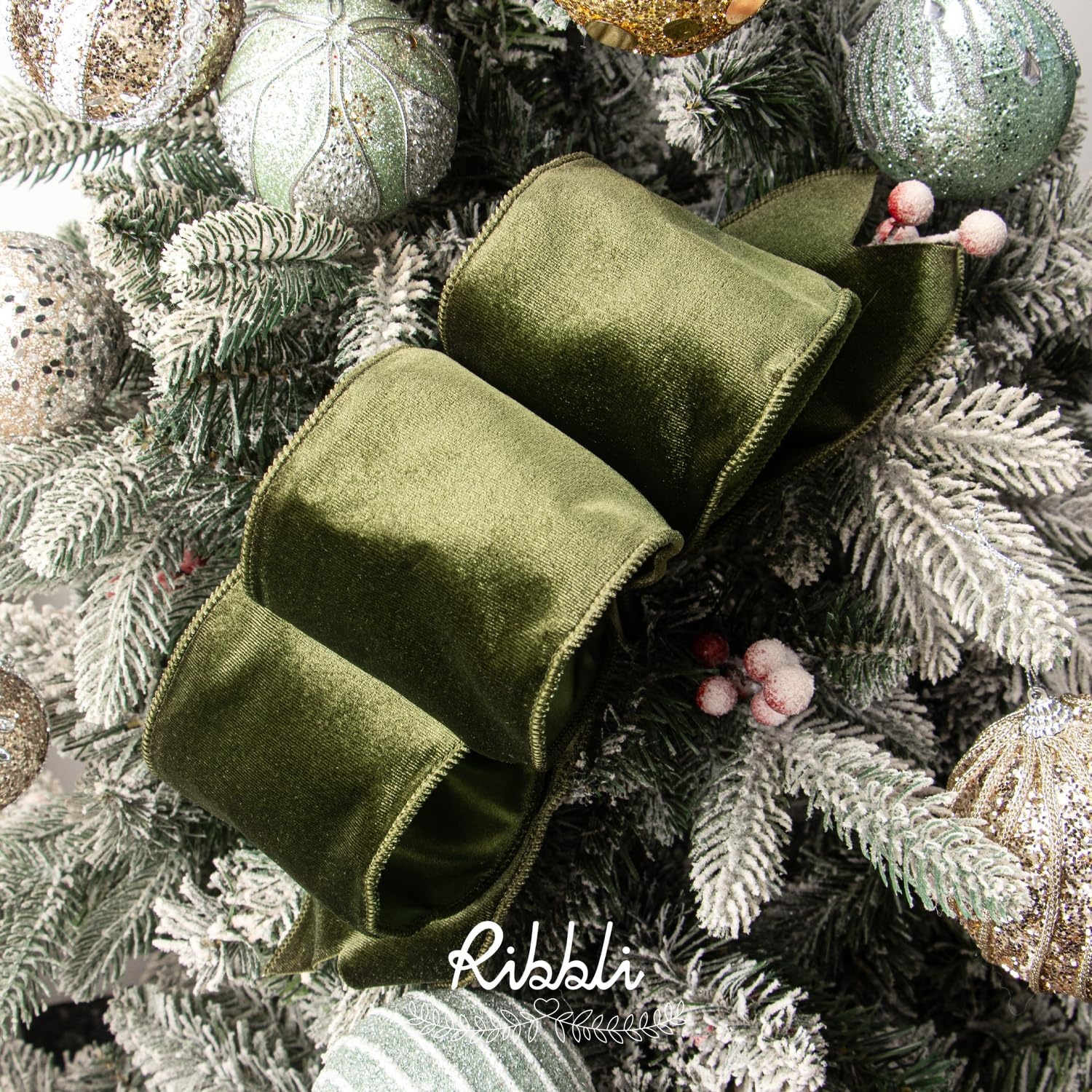 Ribbli Dusty Green Velvet Wired Ribbon 4 Inch Sage Velvet with Satin Christmas Ribbon for Gift Wrapping Christmas Tree Decoration Crafts Wreaths Supplies-Continuous 10 Yards(Moss Green)