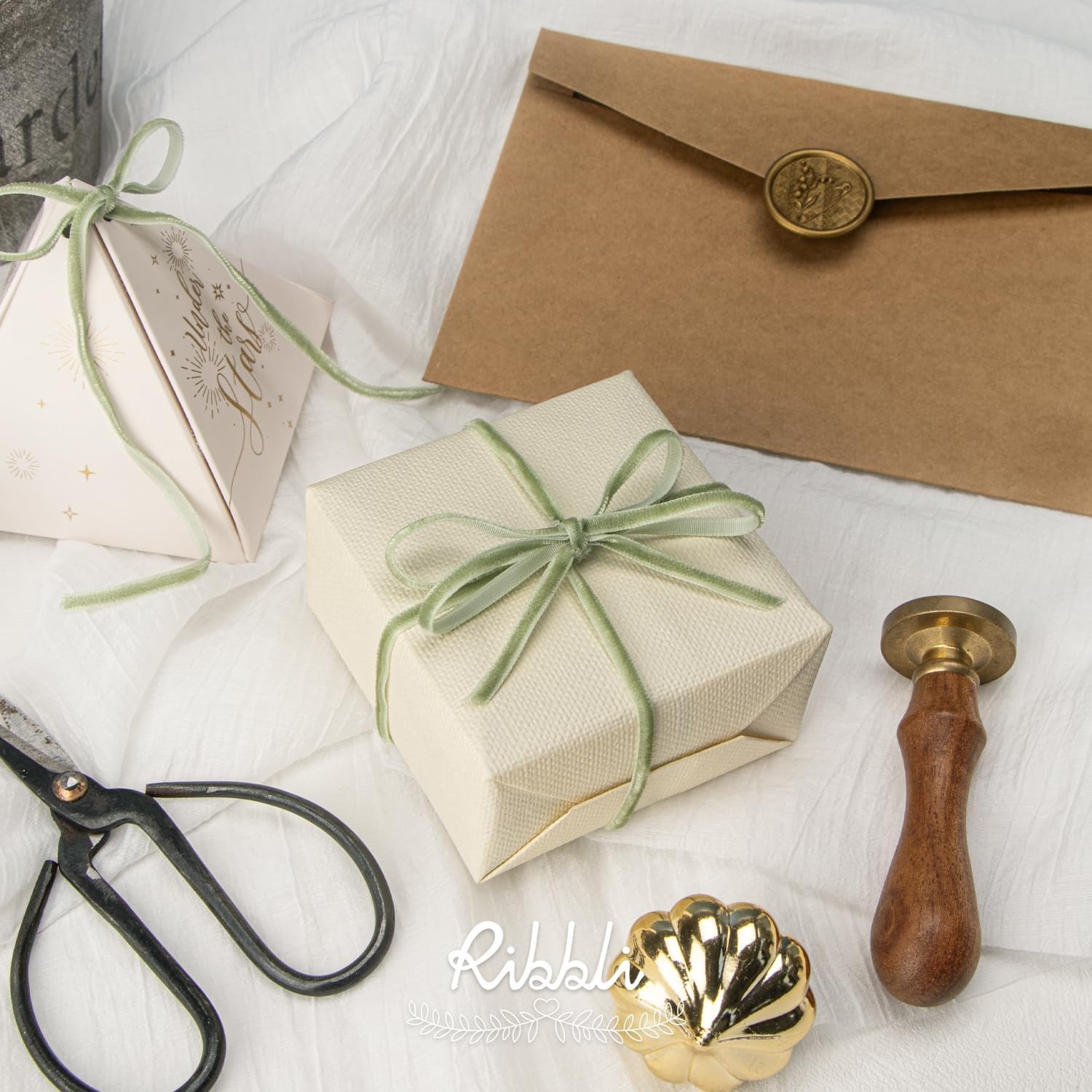 Ribbli Sage Green Velvet Ribbon 1/8 Inches Continuous 25 Yard Spool Sage Green Christmas Ribbon for Gift Wrapping Crafts Home Decor(Sage Green)