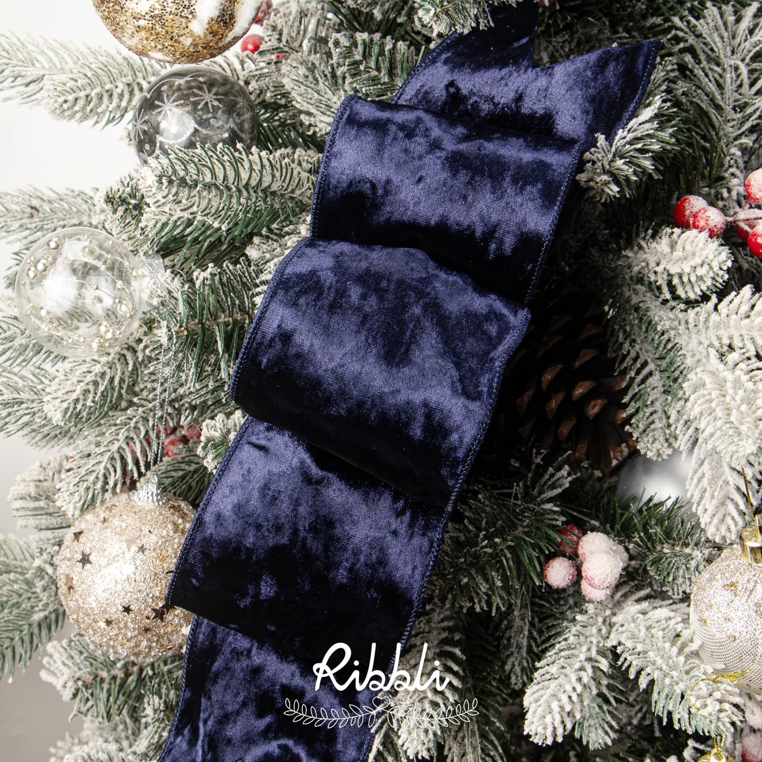 Ribbli Royal Blue Velvet Wired Ribbon 4 Inch Crushed Velvet Christmas Ribbon for Gift Wrapping Christmas Tree Decoration Crafts Wreaths Supplies-Continuous 10 Yards(Navy)