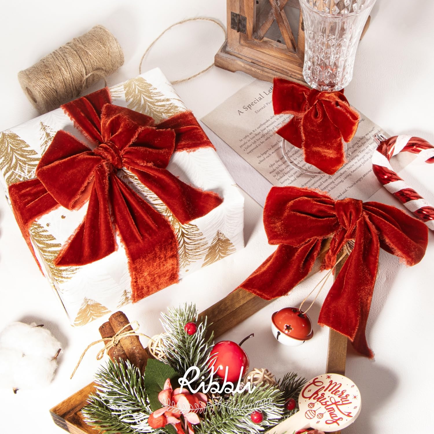 Ribbli Burgundy Velvet Ribbon 1.5 Inch Handmade Frayed Vintage Christmas Ribbon for Gift Wrapping Christmas Tree Ornament Wreath Craft Home Decor -Total 3 Yards with Wooden Spool(Rust Red)