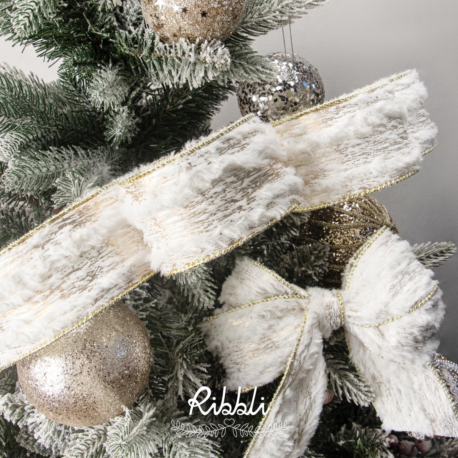 Ribbli White Fluffy Velvet Wired Ribbon with Champagne Gold Foil 4 Inch Christmas Ribbon for Gift Wrapping Topper Bow Christmas Tree Decoration Crafts Wreaths Supplies-Continuous 10 Yards(White/Champagne)