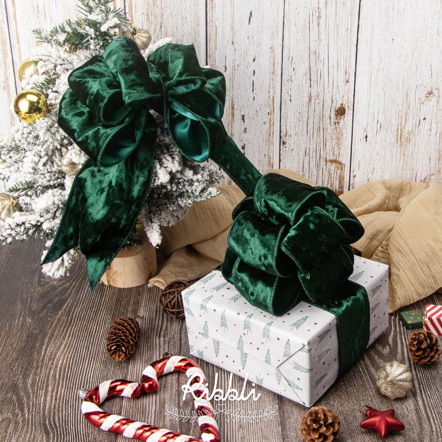 Ribbli Royal Blue Velvet Wired Ribbon 4 Inch Crushed Velvet Christmas Ribbon for Gift Wrapping Christmas Tree Decoration Crafts Wreaths Supplies-Continuous 10 Yards(Dark Green)