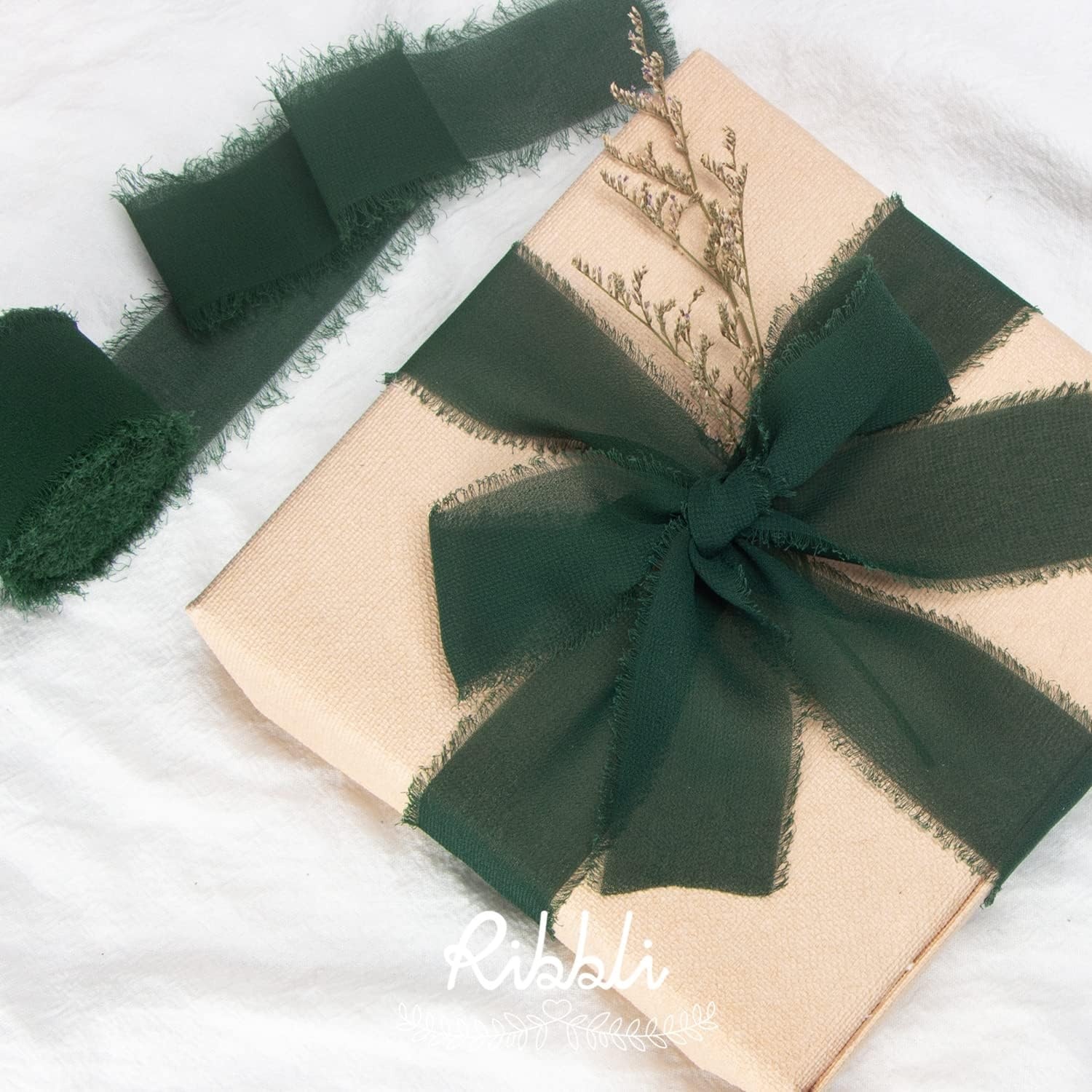 Ribbli Antique Mauve Chiffon Ribbon 1-1/2 inch x 20 Yard Handmade Fringe Chiffon Silk Ribbon,Black Ribbon for Wedding Invitations, Bridal Bouquets Wrapping, Flower Arrangement Decoration(Forest Green)