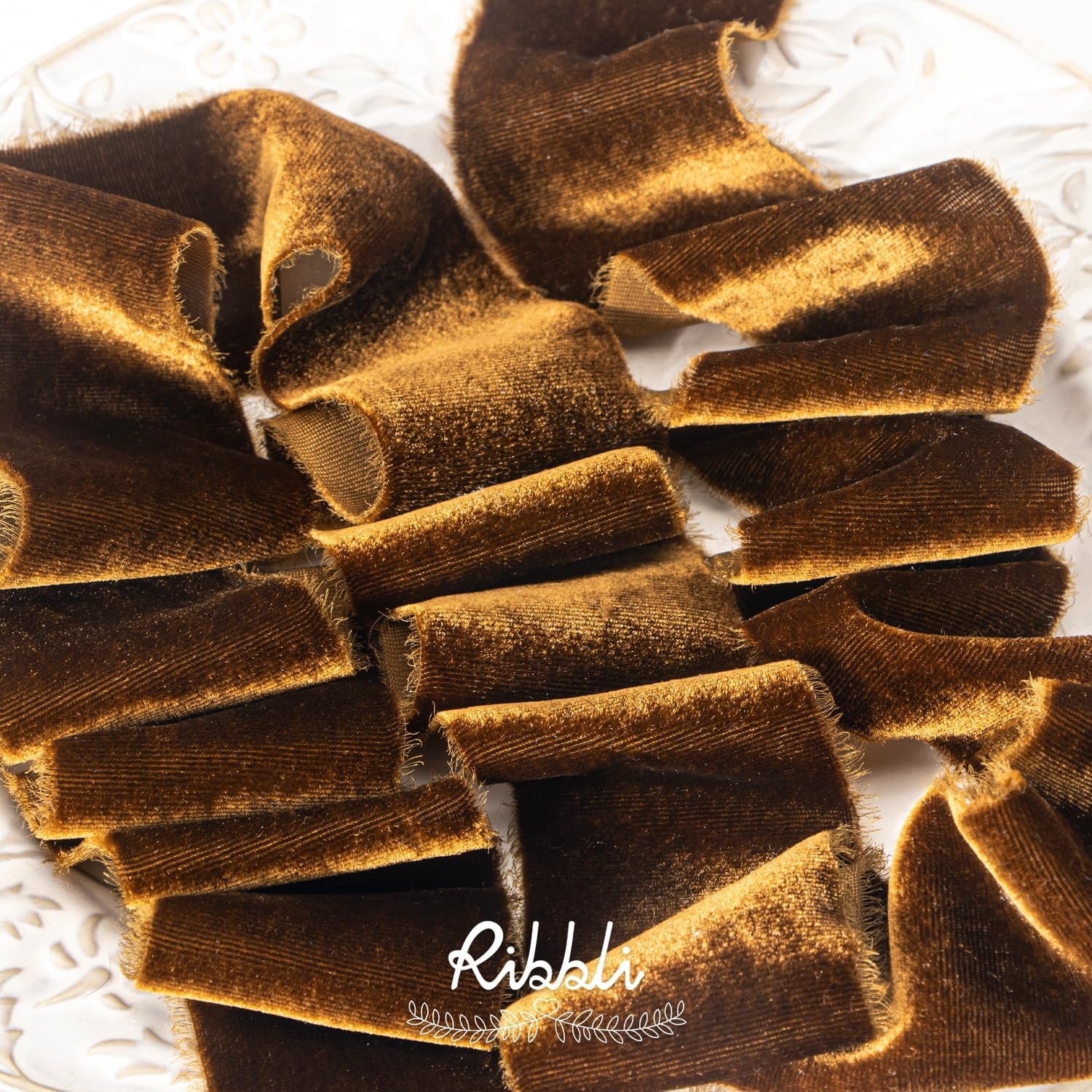 Ribbli Light Champagne Velvet Ribbon 2 Inch Handmade Frayed Vintage Christmas Ribbon for Gift Wrapping Christmas Tree Ornament Wreath Craft Home Decor-3 Yards(Brown)