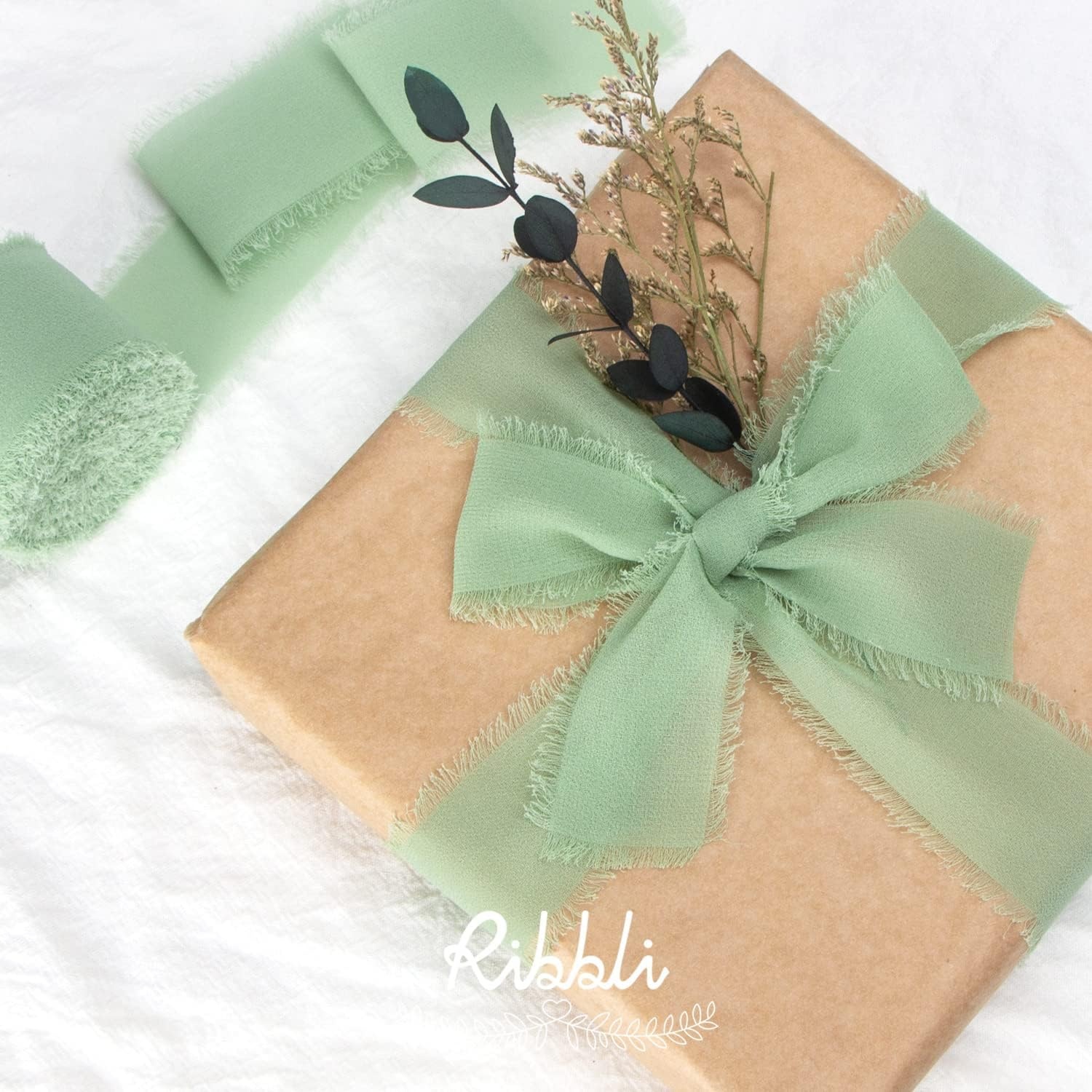Ribbli Antique Mauve Chiffon Ribbon 1-1/2 inch x 20 Yard Handmade Fringe Chiffon Silk Ribbon,Black Ribbon for Wedding Invitations, Bridal Bouquets Wrapping, Flower Arrangement Decoration(Sage Green)
