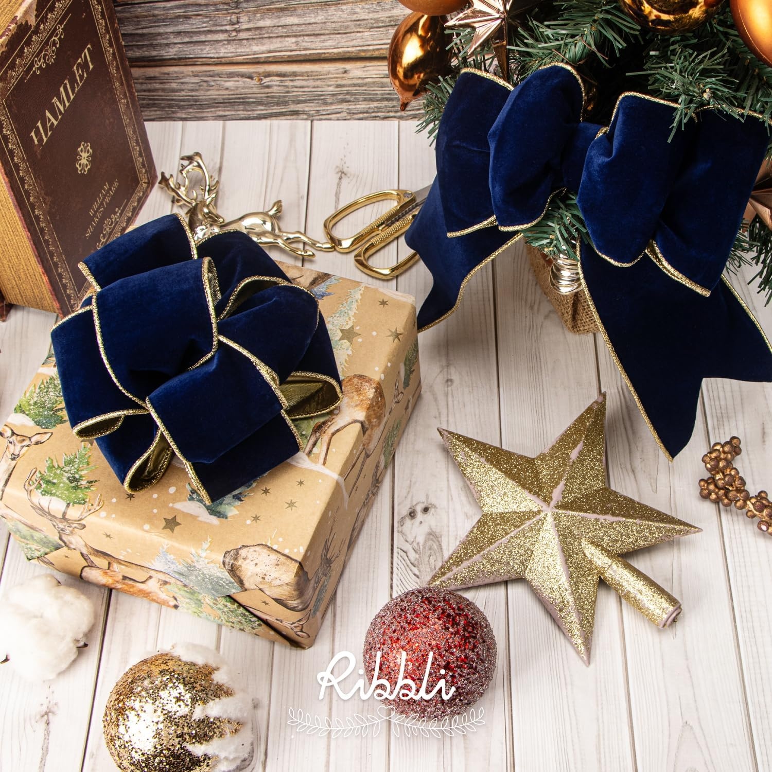Ribbli Royal Blue Velvet Wired Ribbon 4 Inch Luxury Matte Velvet Christmas Ribbon for Gift Wrapping Christmas Tree Decoration Crafts Wreaths Supplies – 10 Yards(Navy)