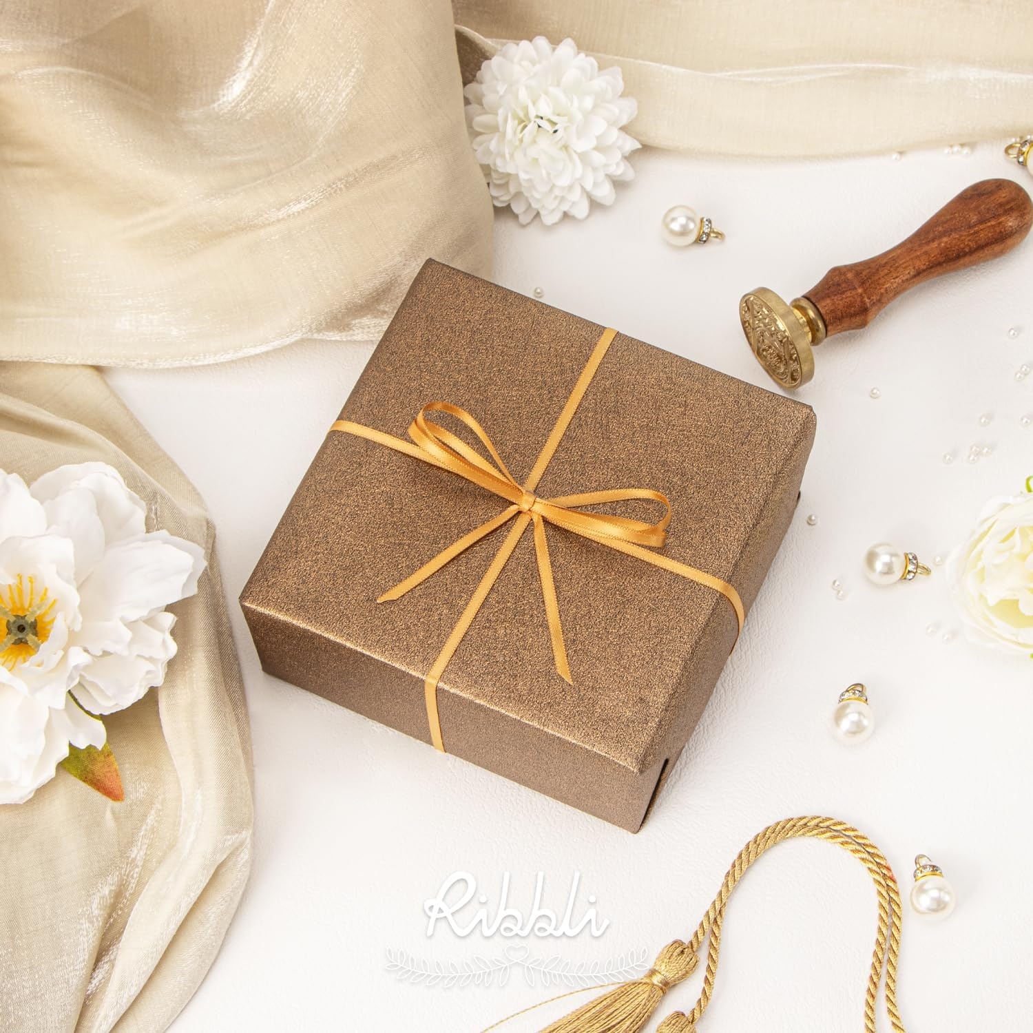 Ribbli Champagne Gold Satin Ribbon 1/8 inch x Continuous 100 Yards, Thin Champagne Ribbon Double Faced Use for Wedding Invitation Card, Gift Wrapping, Christmas Ornaments,Tag Decoration(Gold Old)