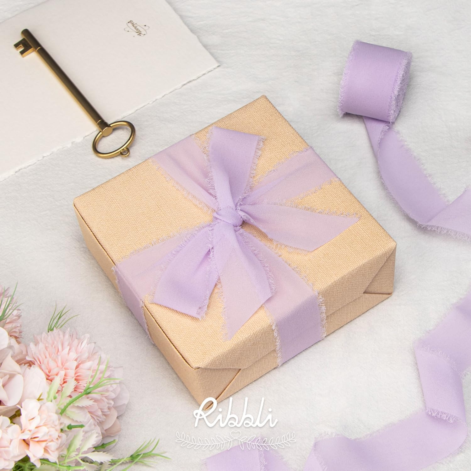 Ribbli Antique Mauve Chiffon Ribbon 1-1/2 inch x 20 Yard Handmade Fringe Chiffon Silk Ribbon,Black Ribbon for Wedding Invitations, Bridal Bouquets Wrapping, Flower Arrangement Decoration(Lavender)