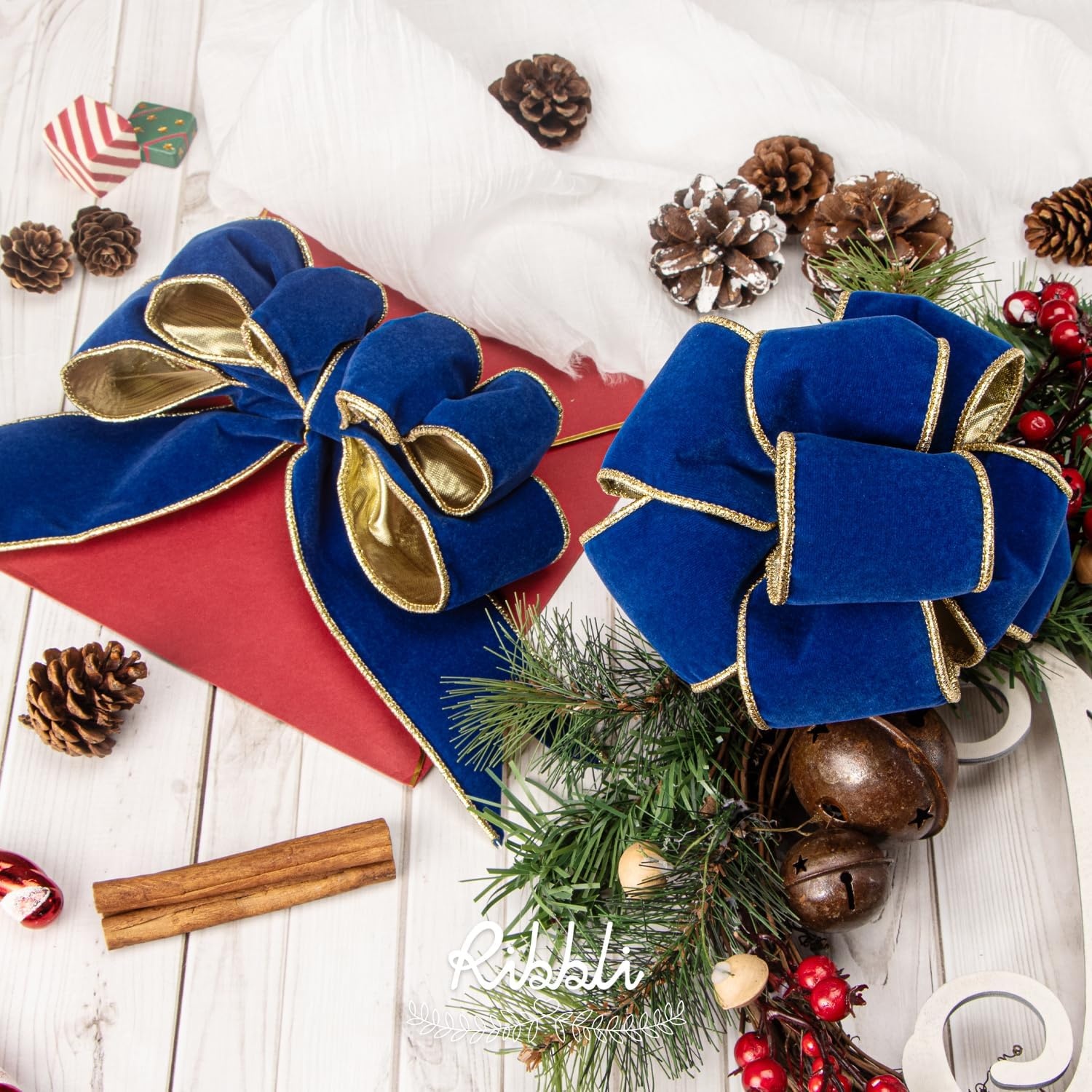 Ribbli Royal Blue Velvet Wired Ribbon 4 Inch Luxury Matte Velvet Christmas Ribbon for Gift Wrapping Christmas Tree Decoration Crafts Wreaths Supplies – 10 Yards(Royal Blue)