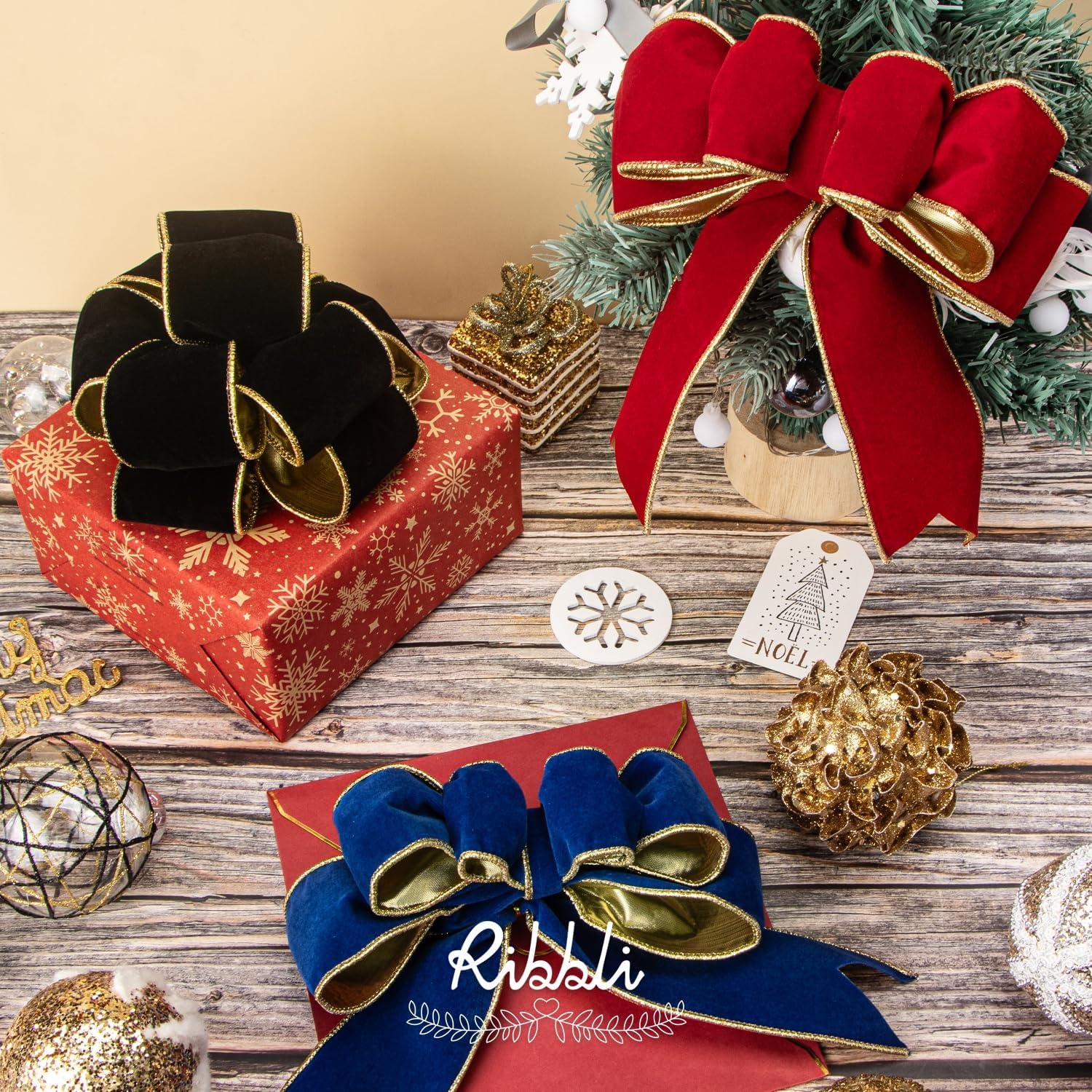 Ribbli Royal Blue Velvet Wired Ribbon 4 Inch Luxury Matte Velvet Christmas Ribbon for Gift Wrapping Christmas Tree Decoration Crafts Wreaths Supplies – 10 Yards(Royal Blue)