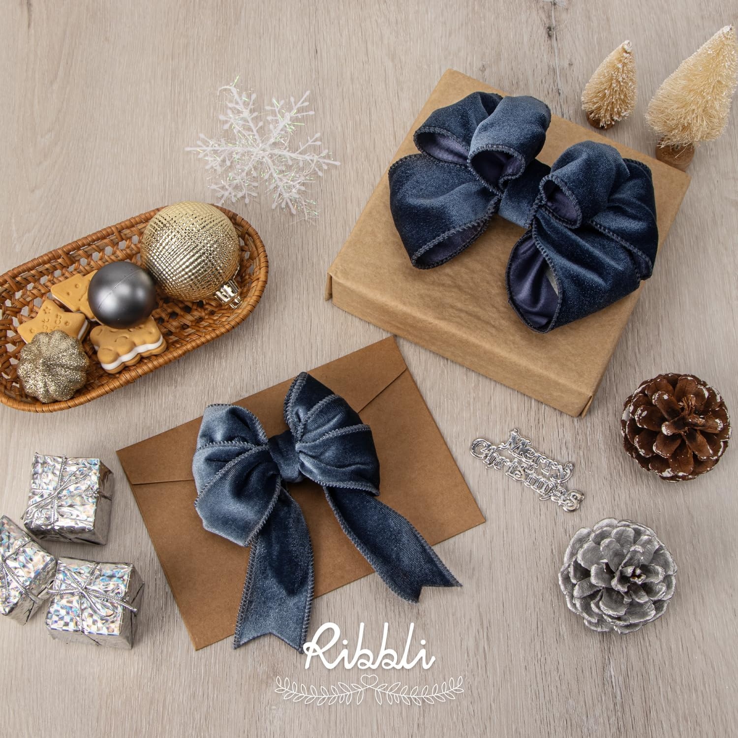 Ribbli Dusty Green Velvet Wired Ribbon 4 Inch Sage Velvet with Satin Christmas Ribbon for Gift Wrapping Christmas Tree Decoration Crafts Wreaths Supplies-Continuous 10 Yards(Dusty Blue)